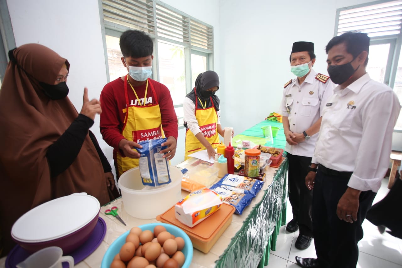 Pemkot Palopo Selenggarakan Pelatihan Tata Boga Bagi Siswa SLB