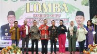 Lomba Fashion Show, Kostum Kreatif Sampah Plastik